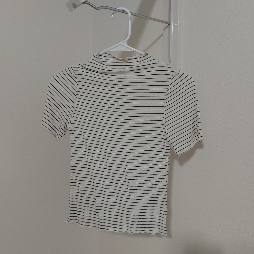 Lashnextdoor mock neck t-shirt